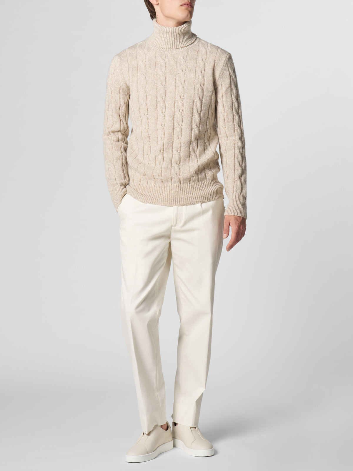 Wellington Cable Cashmere Turtleneck